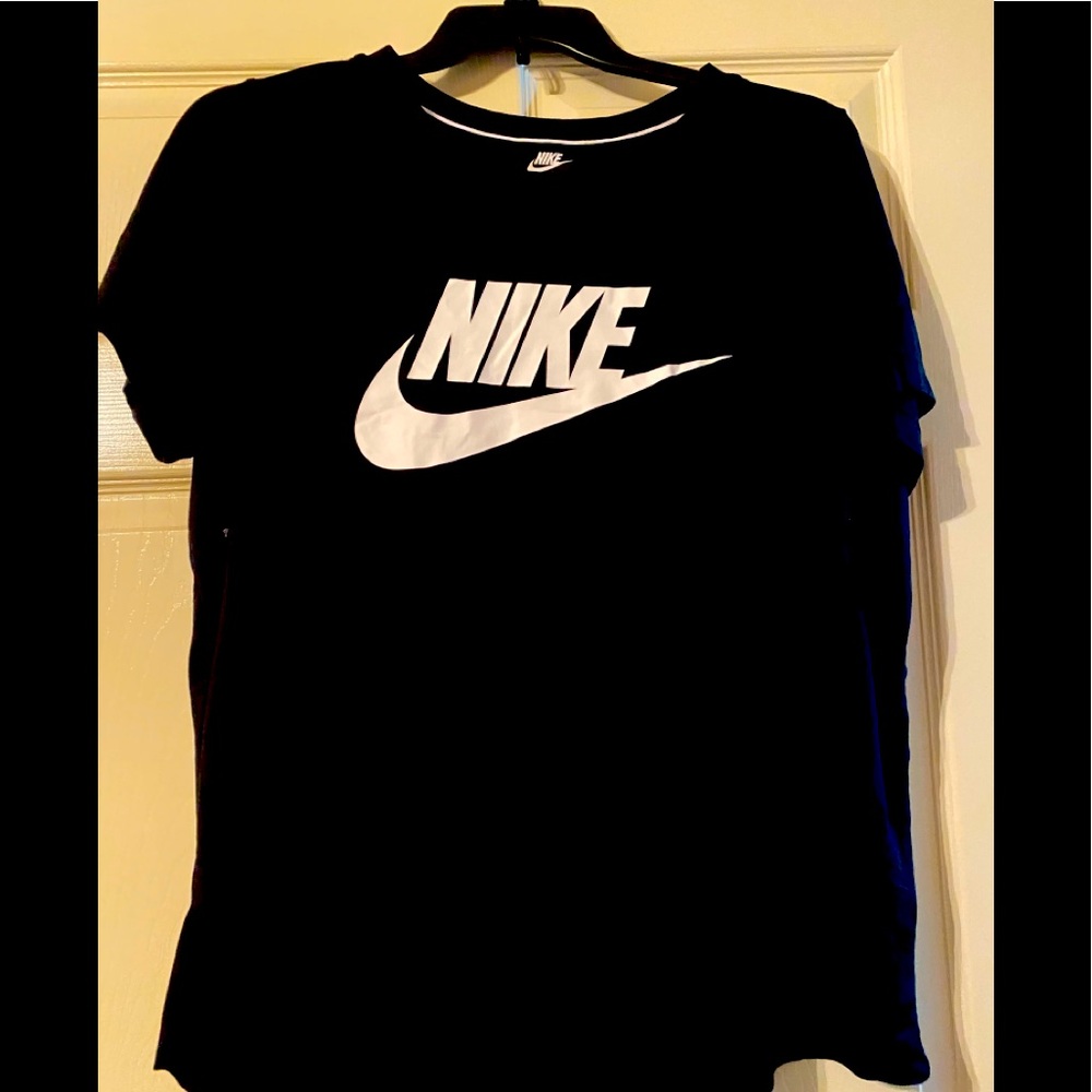 Nike t shirt